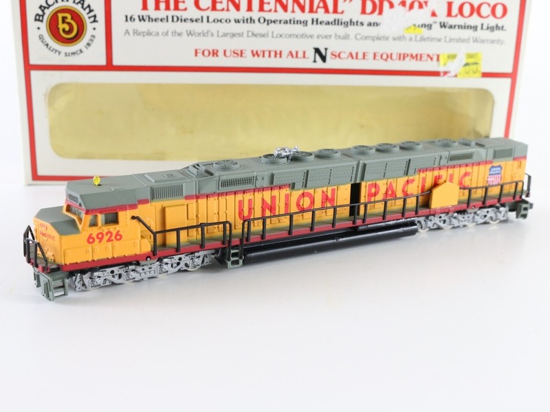 Bachmann DD40X THE CENTENNIAL ディーゼル機関車 $_3.JPG