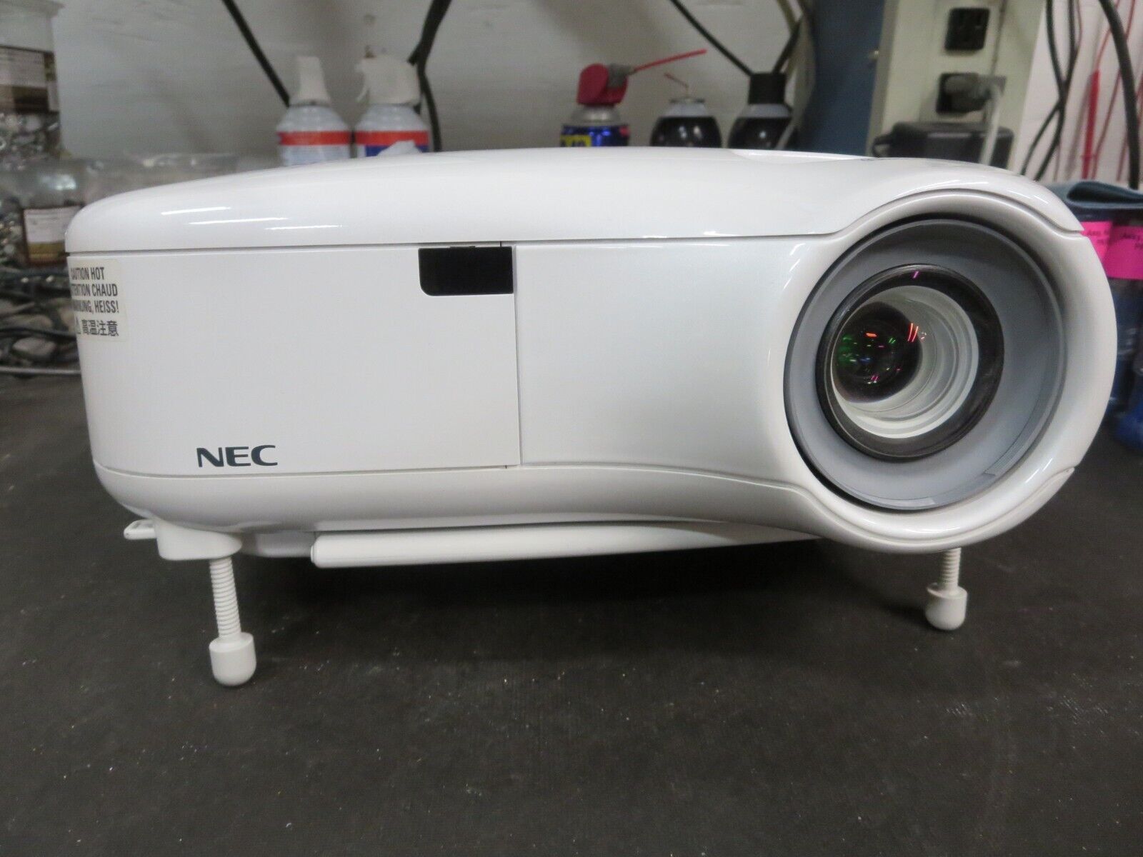 NEC LT280 LCD Projector 2500 Lumen 100-240V 50/60HZ Contrast NEC LT280 LCD Projector 2500 Lumen 100-240V 50/60HZ Contrast