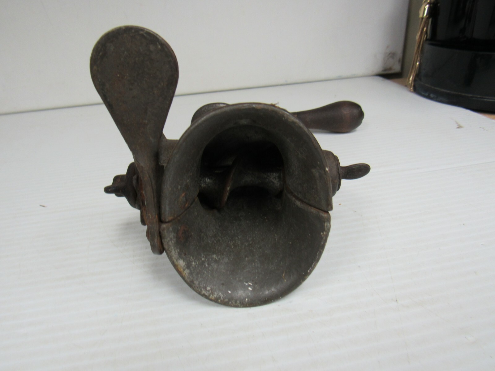 Vintage Metal Meat Grinder New Standard No 1 1/2  Mt Joy PA  L595K