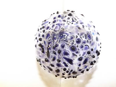 BOYCE ART MARKED AMETHYST SPECKLED AND TRANSPARENT HAND BLOWN GLASS ORNAMENT