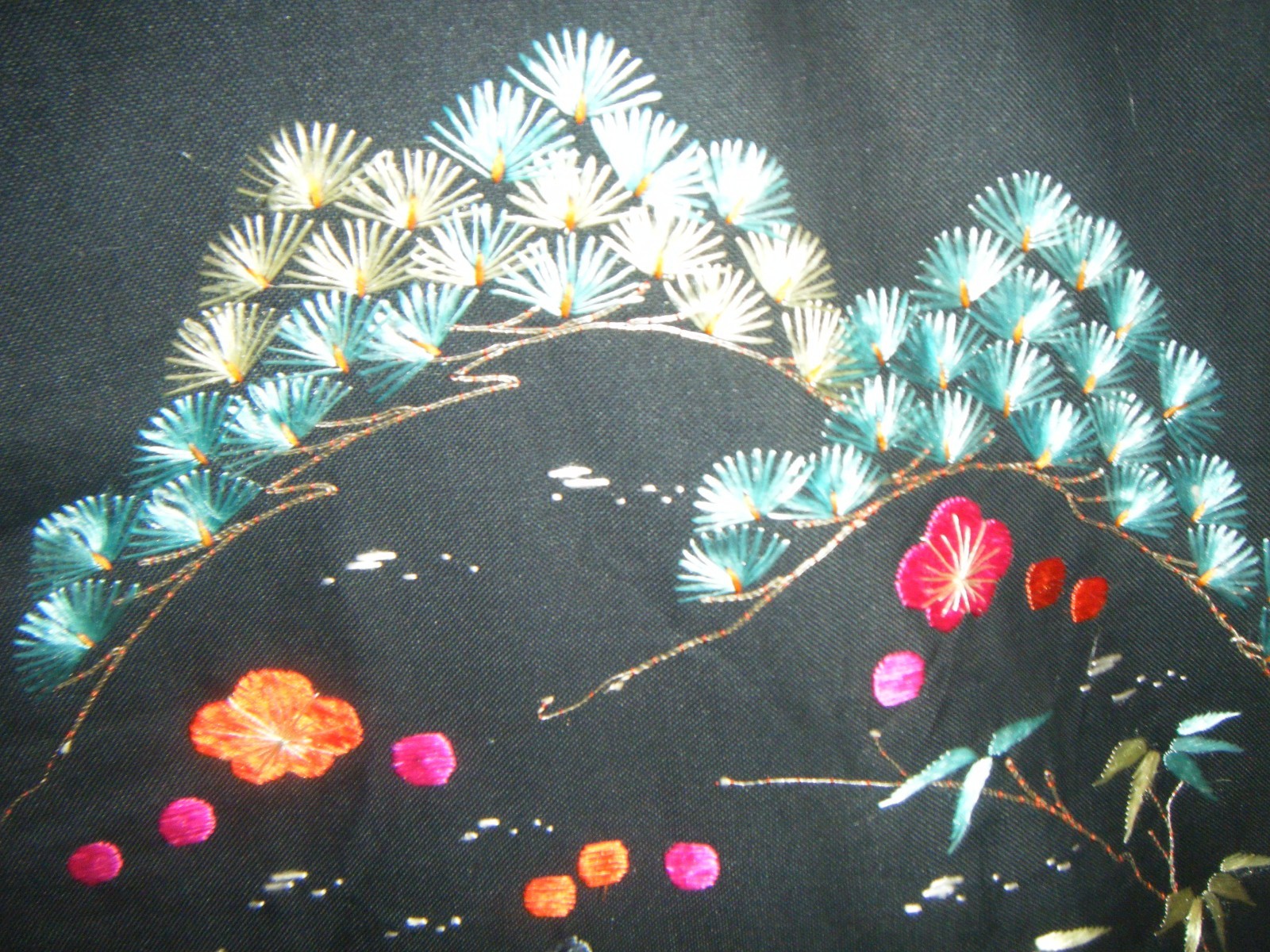 Rare Meiji Japanese Uchikake Bridal Kimono w/ Embroidered Cranes & Tortoises