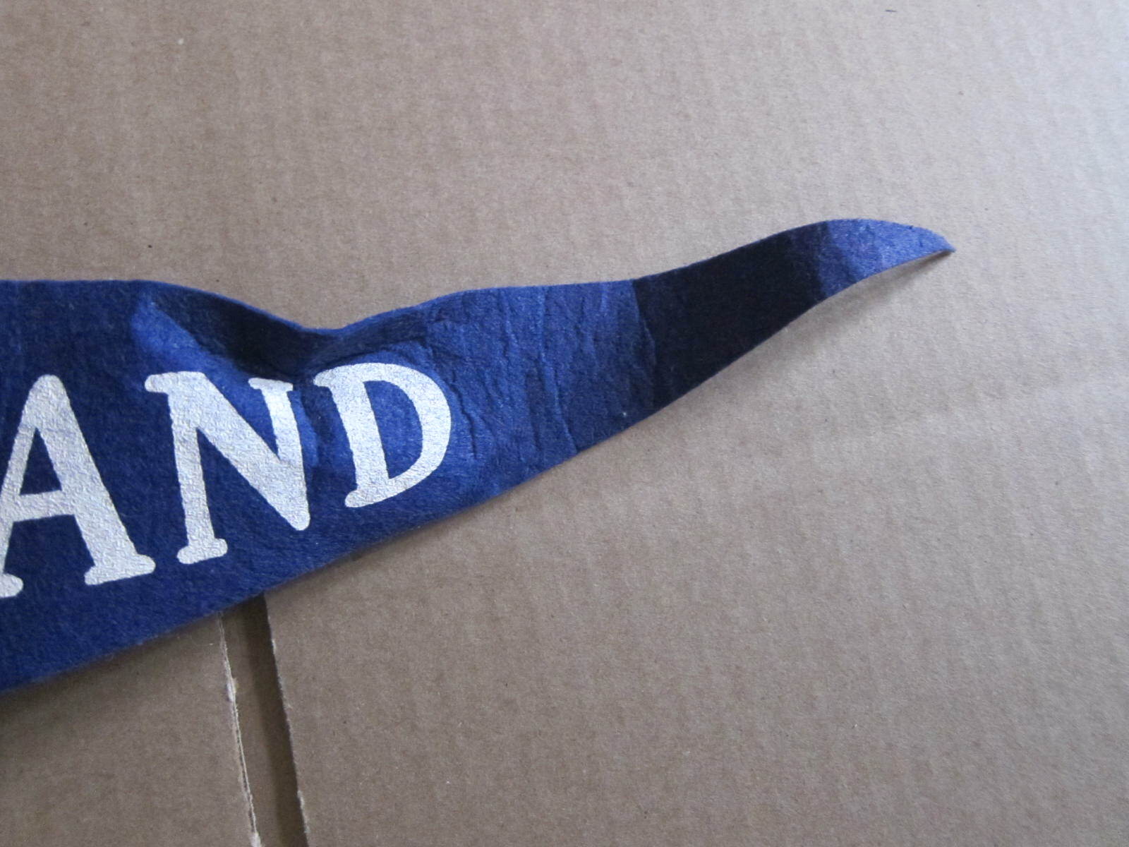 Vintage MARINELAND FL FLORIDA PENNANT * DOLPHIN *