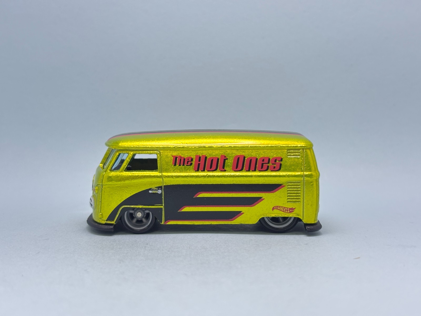 Hot Wheels VW Bus PENSKE　2001年製 Hot Wheels VW Bus PENSKE 2001年製 2001 HOT WHEELS PENSKE