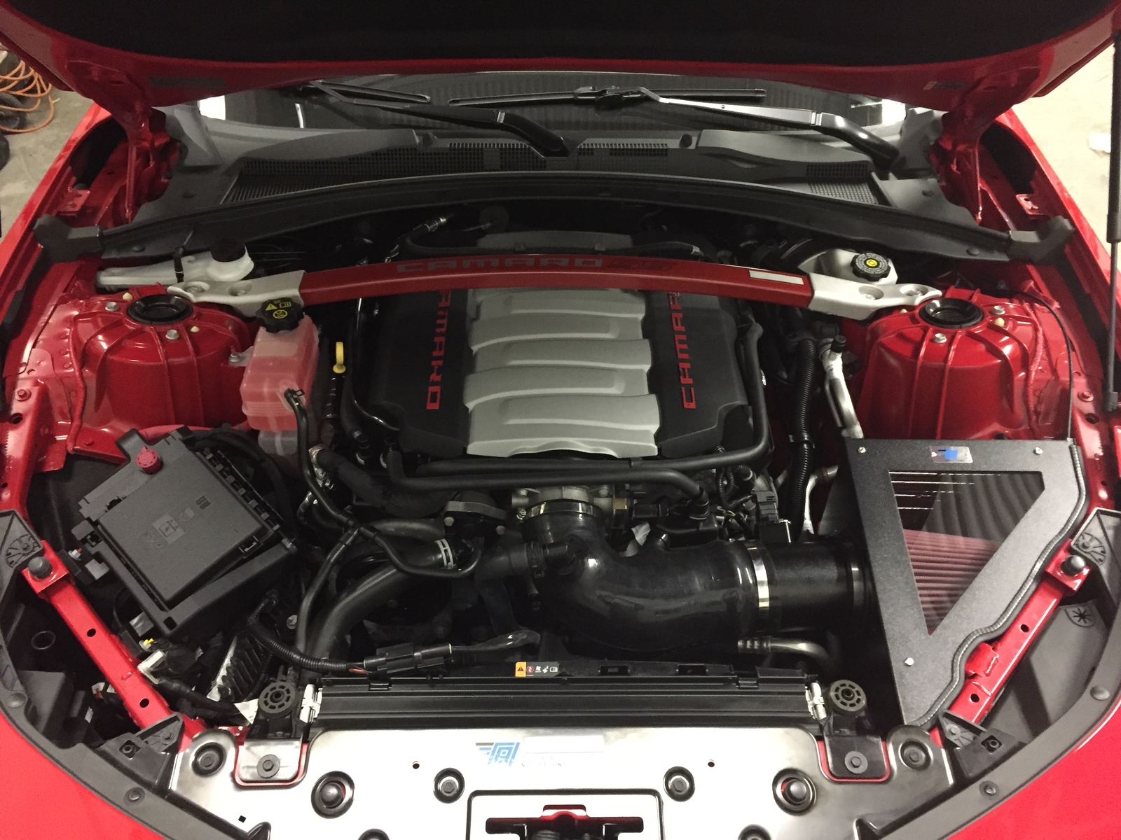 20162019 Camaro SS Genuine GM Performance Strut Tower Brace Kit