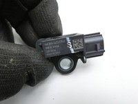 Nissan X-Trail T32 14-17 Airbagsensor Crashsensor Links Hinten Nissan X-Trail T32 14-17 09.03.2015 98830-3RA0A... Vorschau 2