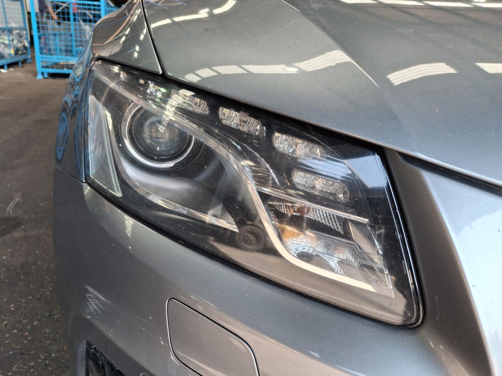 2011 Audi Q5 8R 12/2008-10/2012 RIGHT HEADLAMP XENON NON ADAPTIVE TYPE image 9