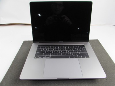 APPLE MACBOOK PRO A1707 15'' CORE I7-7820HQ 500GB SSD 16GB RAM AMD GPU NO O.S