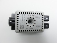 Seat Leon 5F 12-16 Antennenverstärker Weiche Antenne Seat Leon 5F 12-16 17.12.2015 5Q0035570 gebraucht Vorschau 2