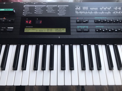 Yamaha DX7IIFD Excellent. Grey Matter E ! RAM 4,ROM Cart, Case & New Battery