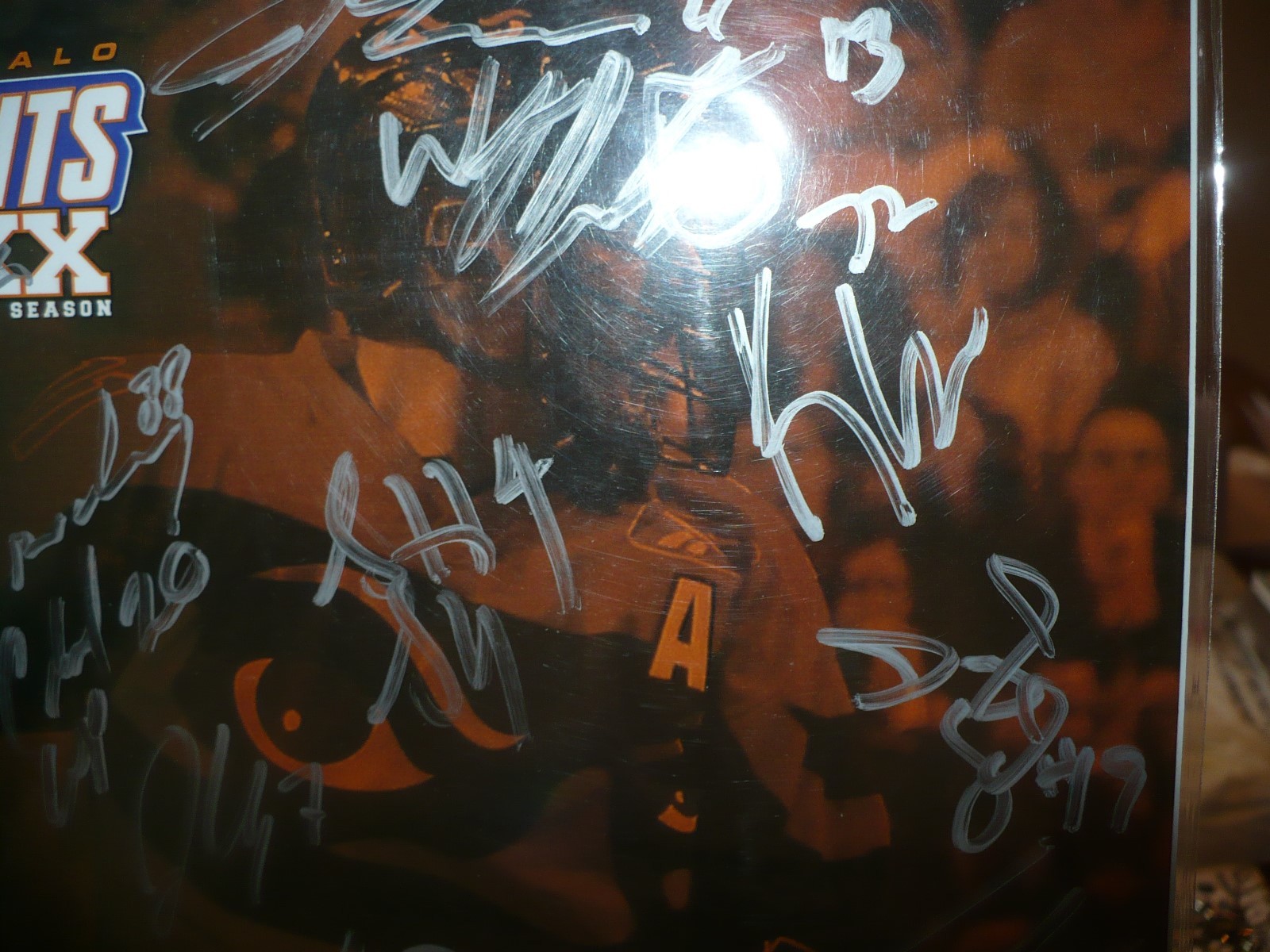 BUFFALO BANDITS TEAM SIGNED 20th ANNIVERSARY YEARBOOK 2011 INDOOR LACROSSE