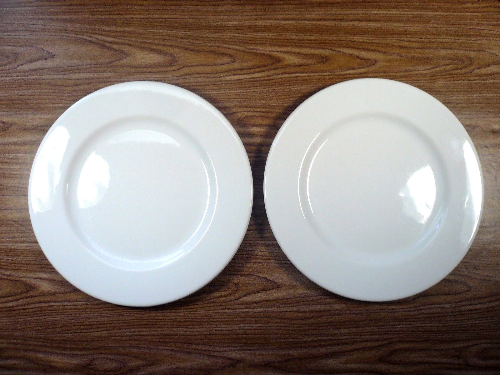 New Set of (8) Secla White 8 3/8