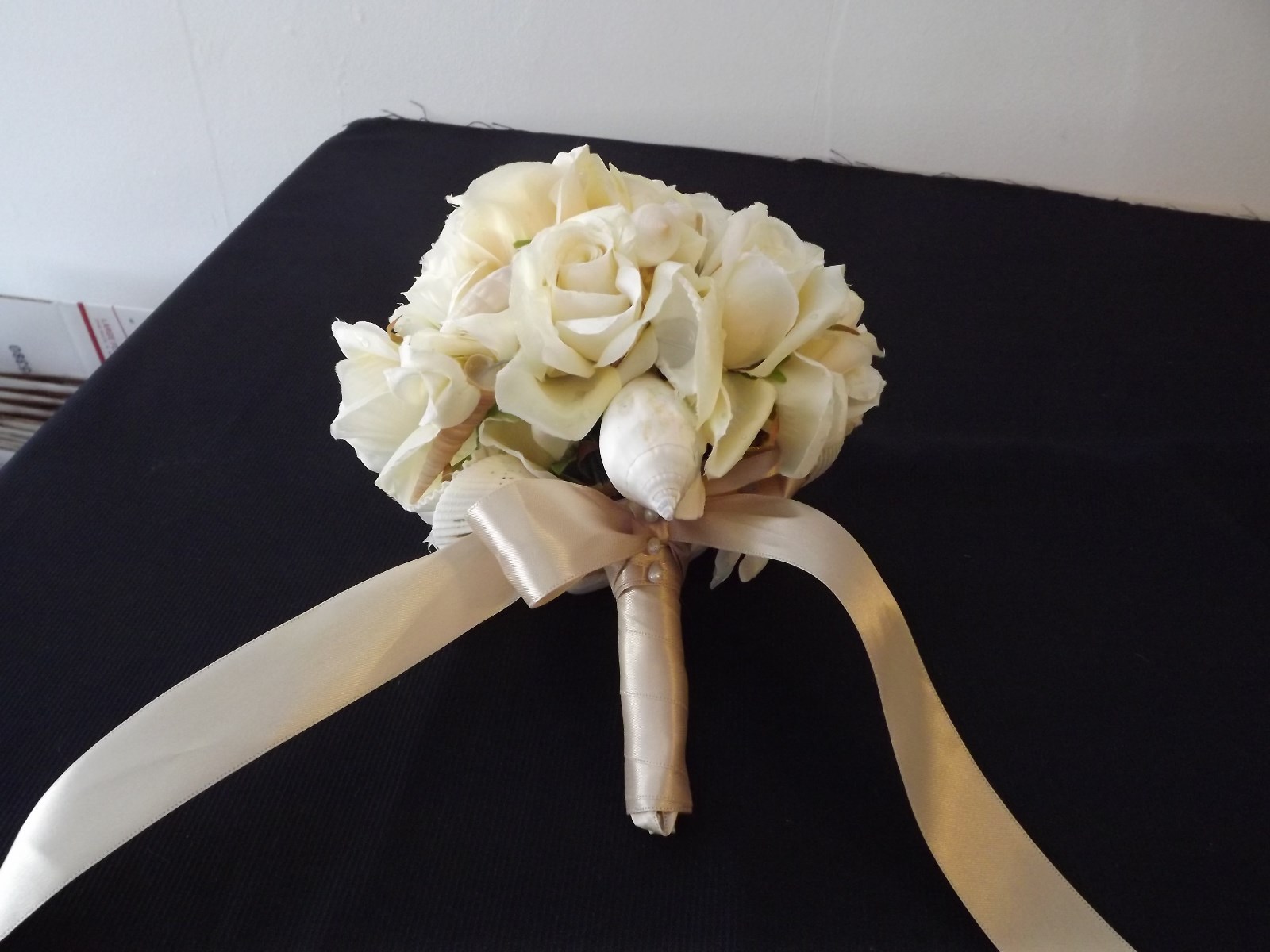 SEASHELL & IVORY ROSES BRIDAL BOUQUET WEDDING 23