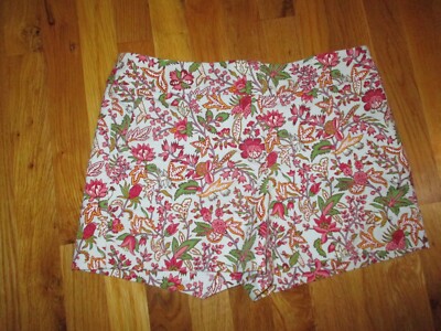 Ladies Ann Taylor LOFT Raspberry Pink Green Floral The Riviera Shorts Size 4