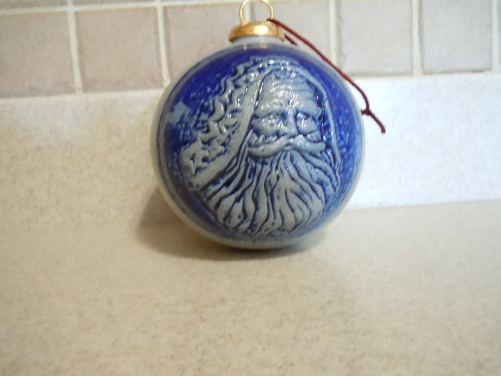 Rowe Pottery Salt Glaze SANTA FACE Ornament Merry Christmas 1997 RPW