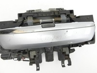 Audi A8 4E 05-08 Kurz Türgriff Griff aussen Links Vorne Chrom Kessy LY7W Audi A8 4E 05-08 17.05.2006 4E1837205G... Vorschau 2