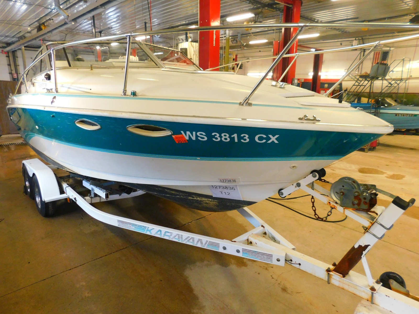 22' Larson Hampton 220 Volvo Penta In/Outboard Karavan Trailer T1273836
