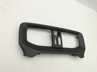 Volvo V40 II 12-16 Blende Einbaurahmen Luftdusche Volvo V40 II 12-16 26.08.2013 gebraucht Vorschau 2