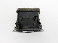 Opel Adam M13 12-19 Luftdusche Luftdüse Links Mitte Opel Adam M13 12-19 04.10.2013 gebraucht Vorschau 2