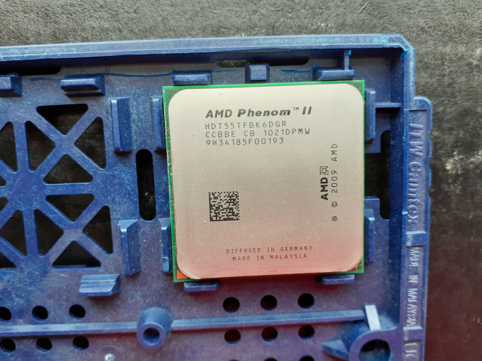 Amd phenom ii 1055t. Amd phenom 2 hdt55tfbk6dgr.