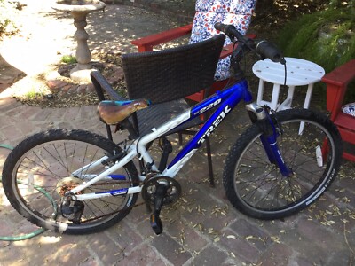 2012 trek mt 220