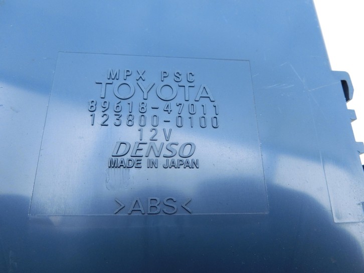 Toyota Prius II 05-09 Steuergerät MPX PSC SG  - Bild 2