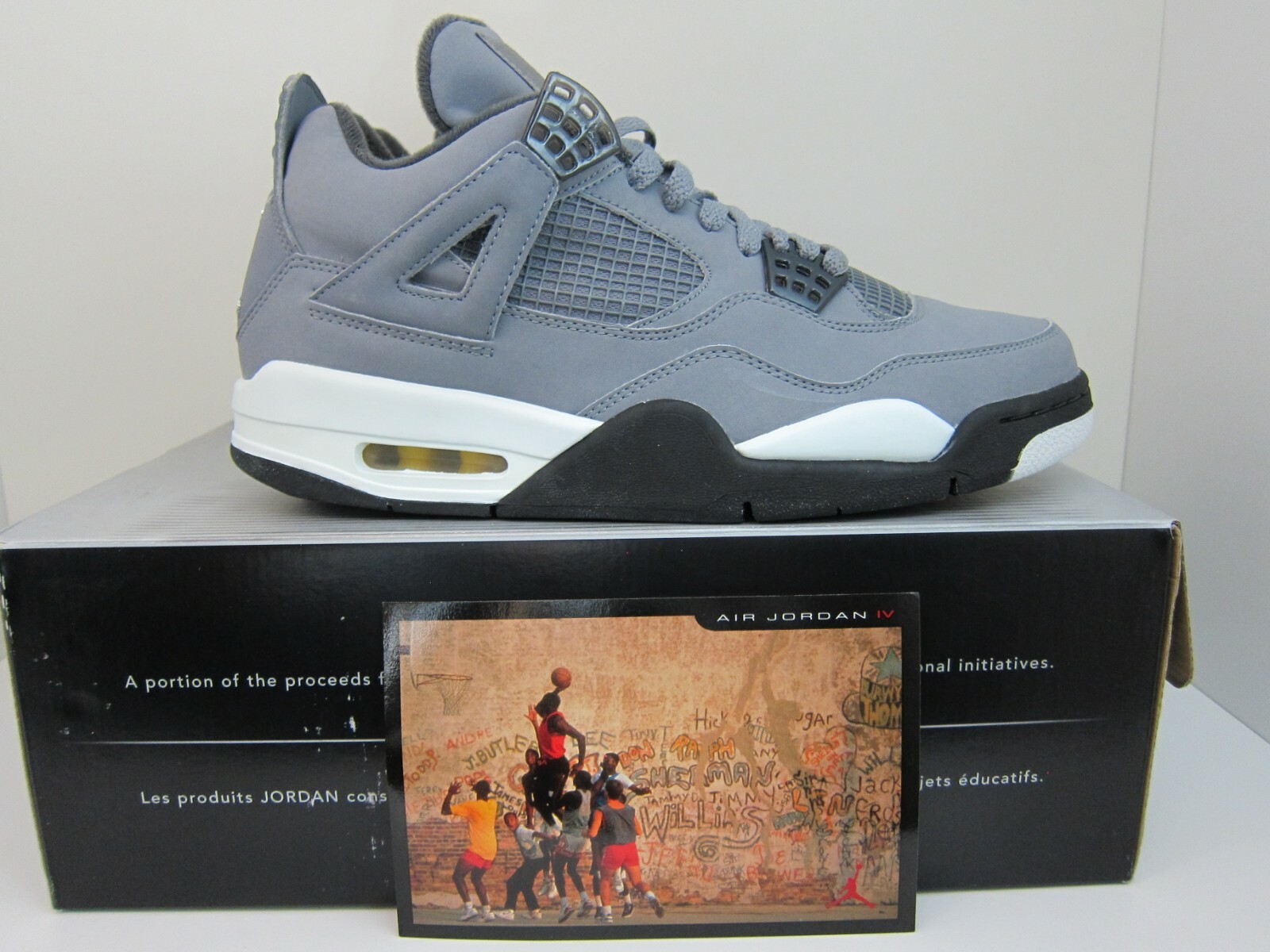 2004 Air Jordan 4 Retro Cool Grey 308497001 - Men's Size 8.5 2004 Air Jordan 4 Retro Cool Grey 308497001 - Men's Size 8.5