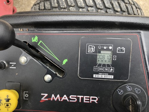 toro zero turn lawn mower 60” Commercial 3000 Series Only 81 Hrs