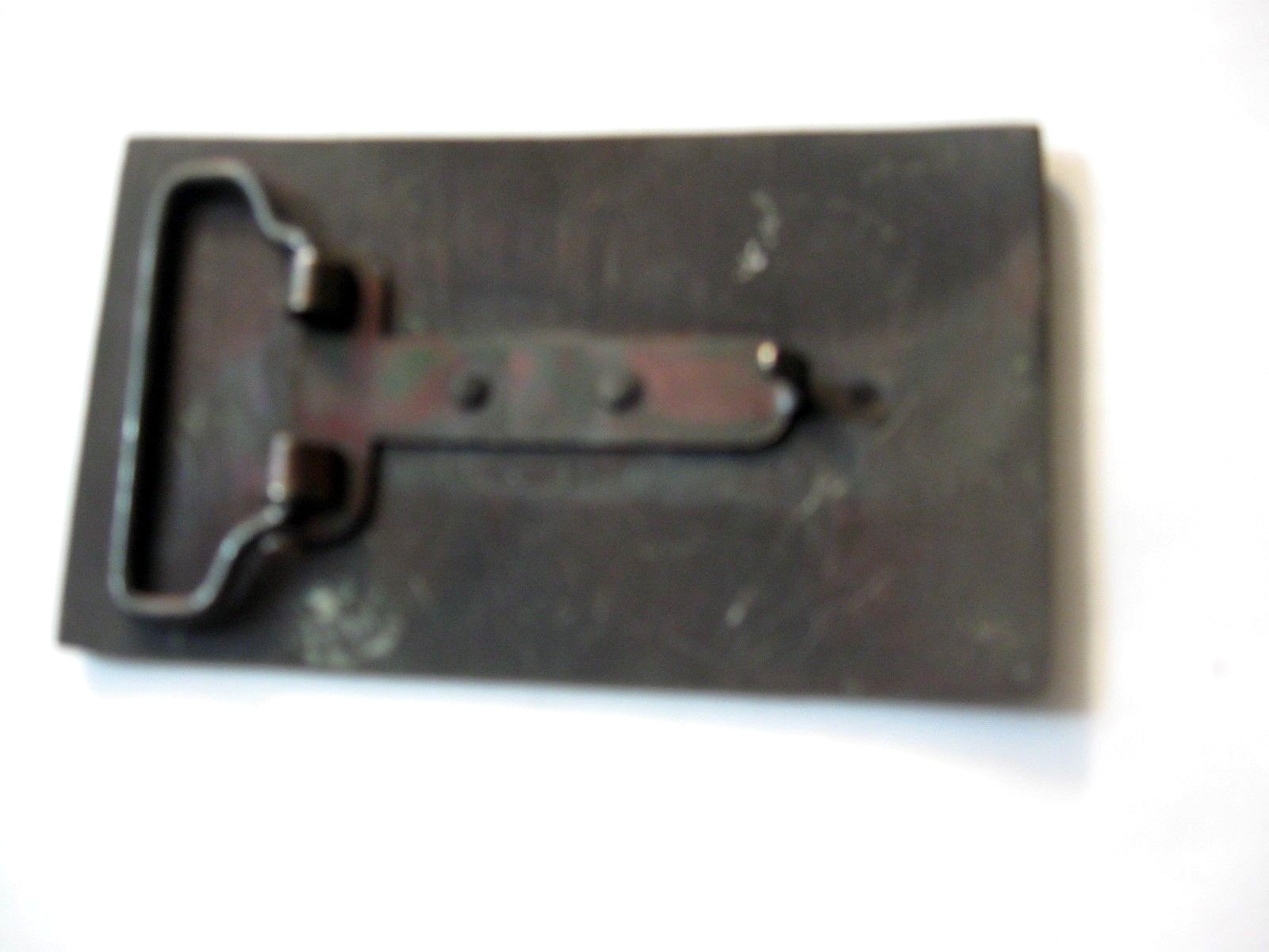 colt revolvers used brass belt buckle