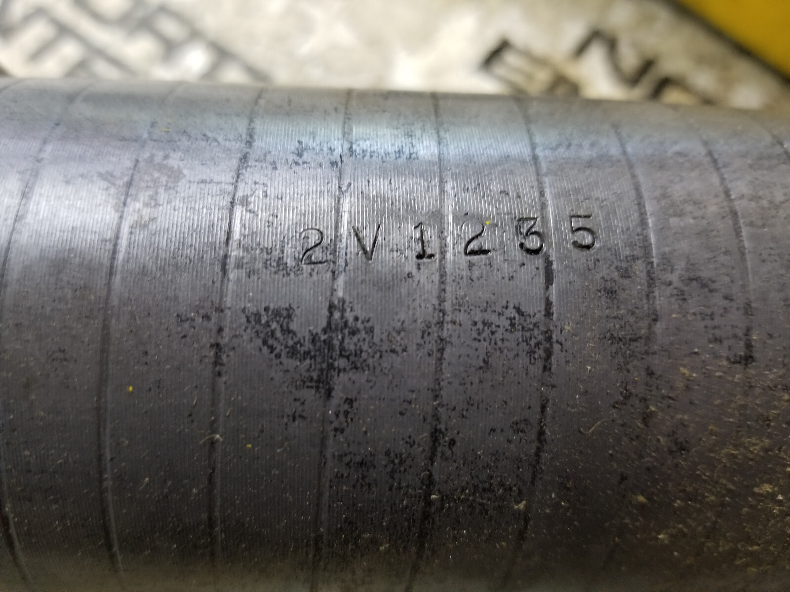OEM CATERPILLAR 2V-1235 2V1235 ADAPTER 225 EXCAVATOR - Picture 4 of 7