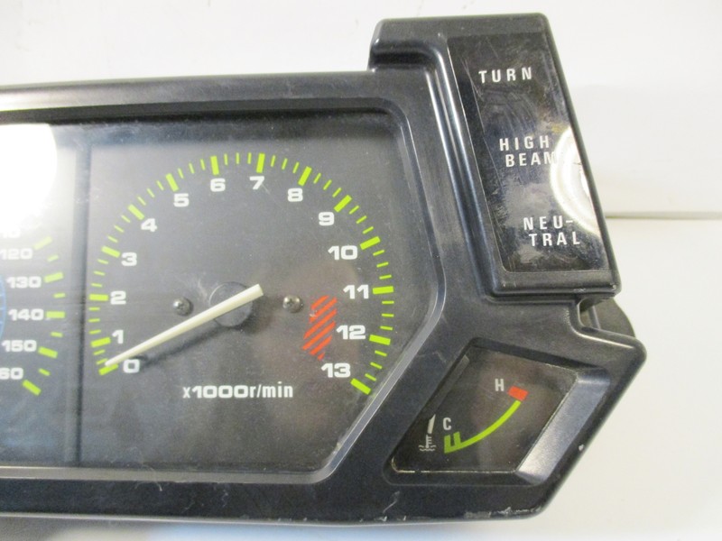 KAWASAKI ZX600 NINJA SPEEDO SPEEDOMETER TACHOMETER GAUGE 25001