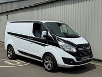 Ford Transit Custom 2.2 TDCi Trend Van | Alloys | Decals | Full Service History