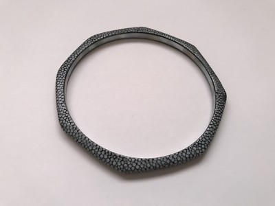   genuine stingray & mother of pearl bangle bracelet  