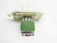 Ford Kuga II 16-19 Widerstand Gebläse Lüfter Vorwiderstand Ford Kuga II 16-19 29.09.2017 gebraucht Vorschau 2