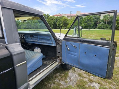 image 2 of interior