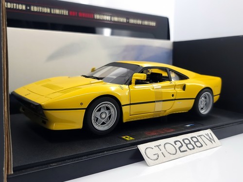 HotWheels ELITE 1:18 scale Ferrari 288 GTO 1984 - Yellow