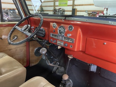 image 2 of interior