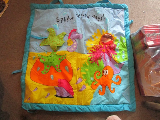 play mat that turns into a bag