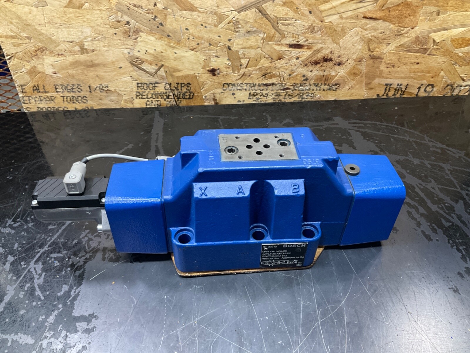 Bosch Servo Valve 0811404434 / 0 811 404 434 #08D75PR5*IAC