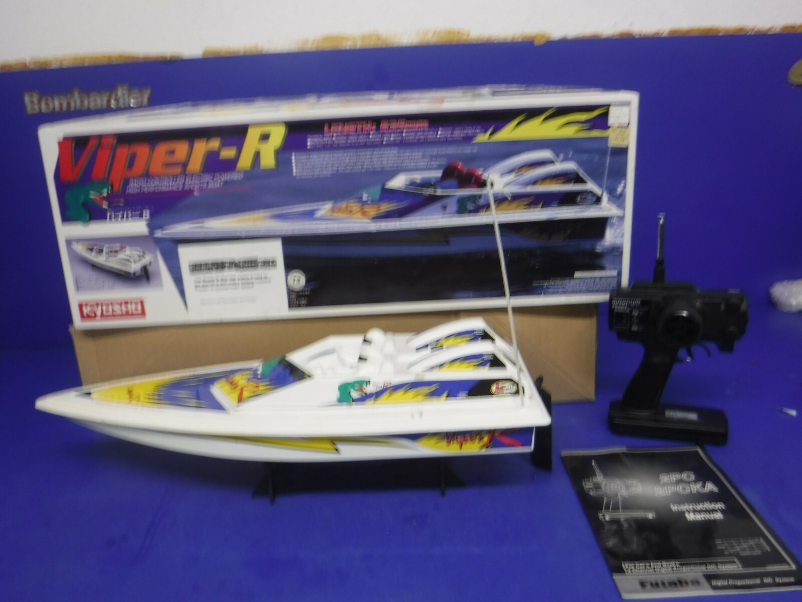 20244 ラジコン 電動コントロール スポーツボート Viper バイパー