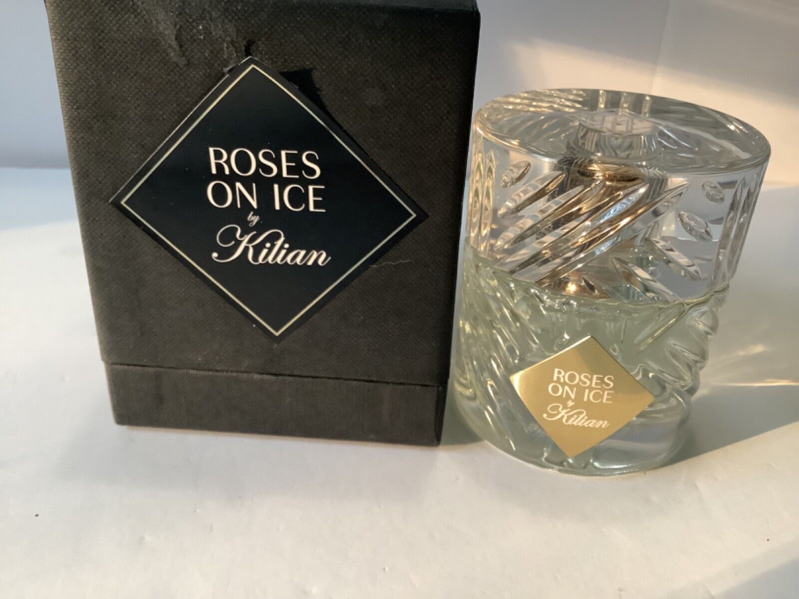 Kilian Roses on Ice Eau De Parfum 1.7 oz, read description Kilian Roses on Ice Eau De Parfum 1.7 oz, read description