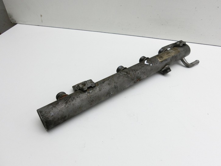 Mercedes S212 E350d 13-16 CDI 3,0 170KW Verteilerrohr für Hochdruck Verteiler Links Mercedes S212 E350d 13-16... Vorschau 4