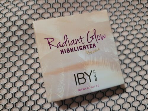 IBY BEAUTY Radiant Glow Highlighter in Prosecco 3g/0.1oz Tra