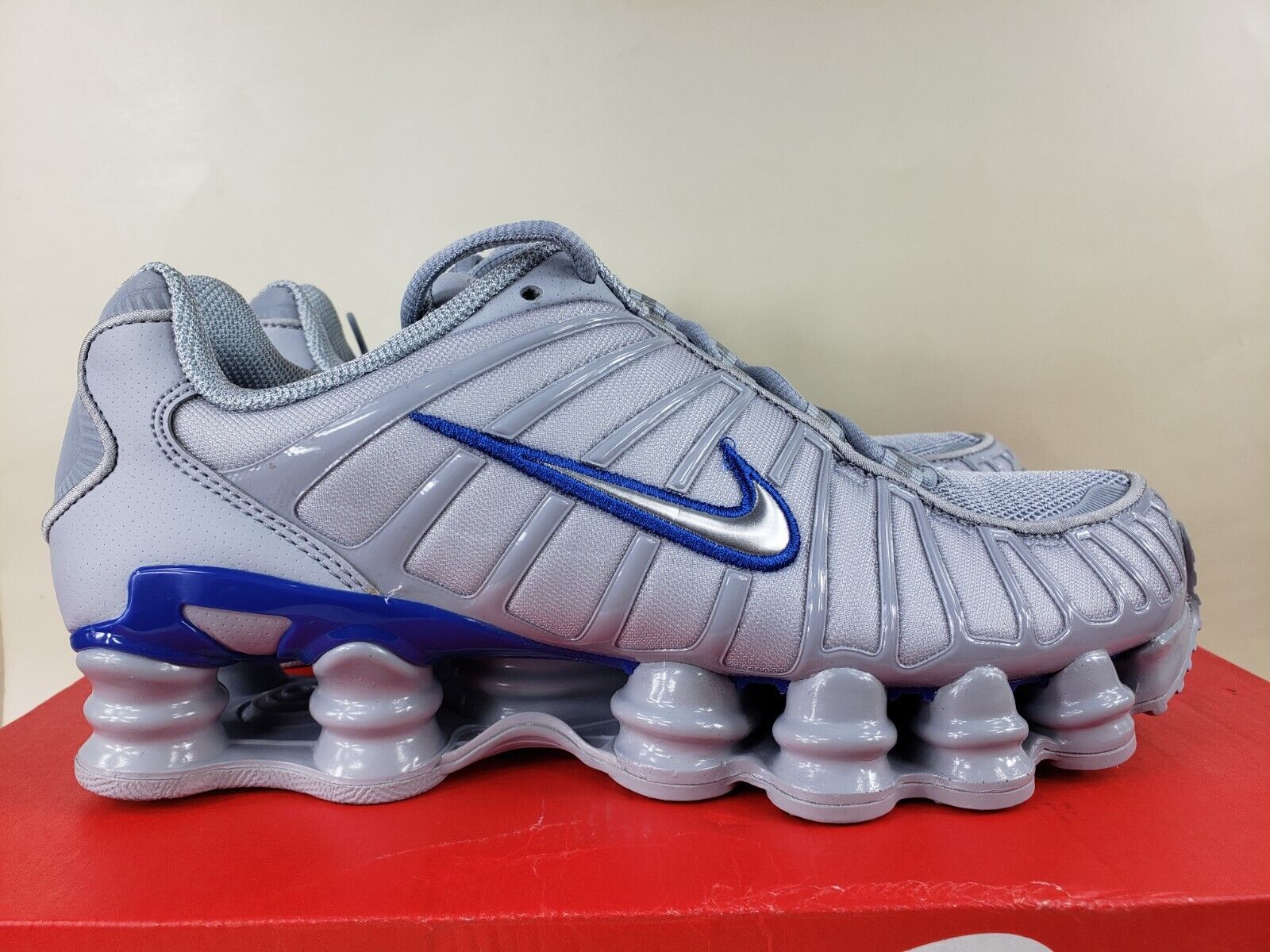 Nike Shox TL Mens Size 7.5 CN0151-001 Wolf Grey Metallic Nike Shox TL Mens Size 7.5 CN0151-001 Wolf Grey Metallic