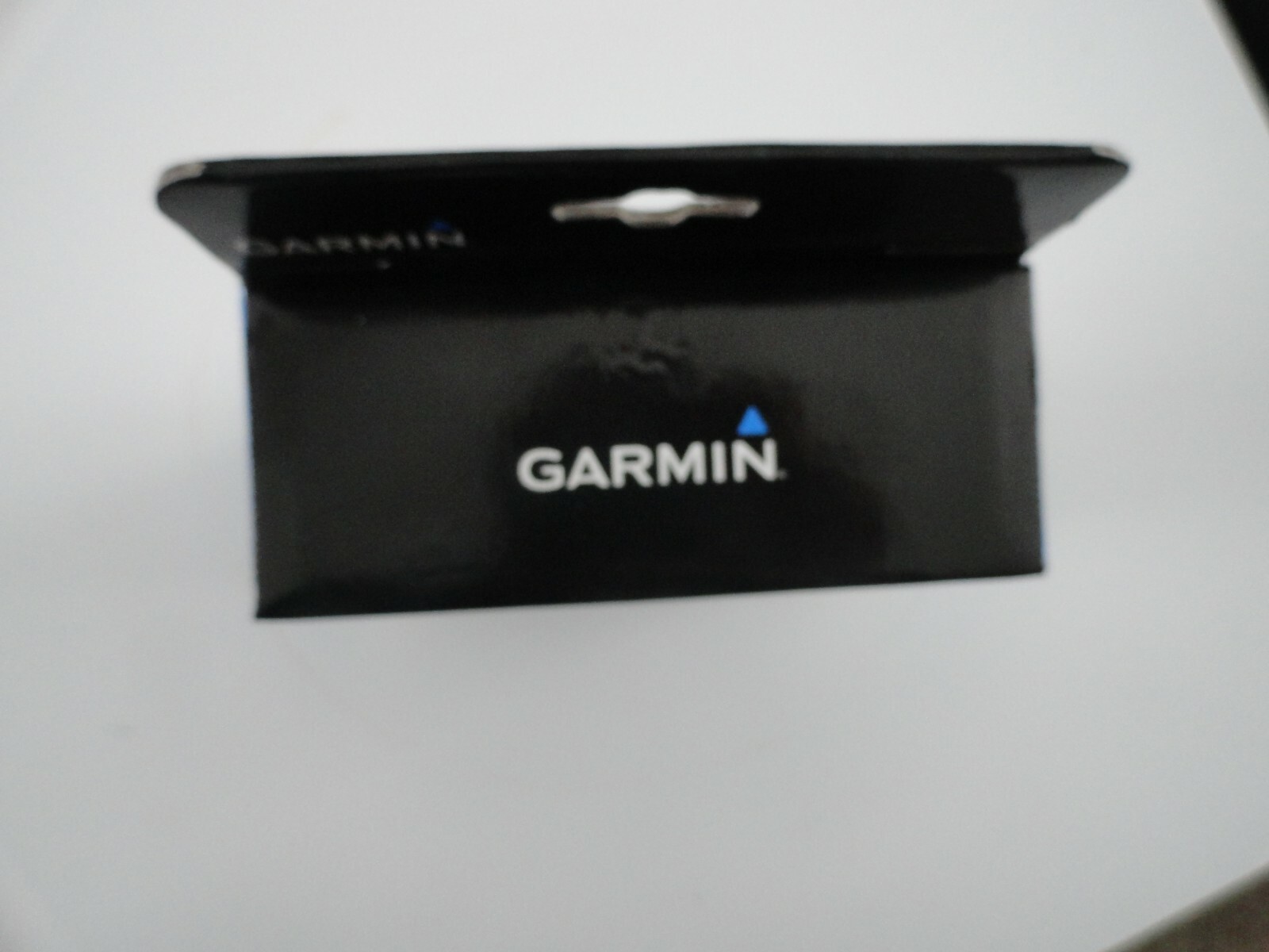Garmin GPS Battery Kit Rechargeable AA NiMH  W Charger and International Plugs