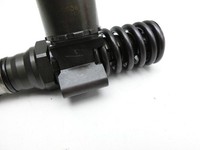 Audi A4 8E B7 04-08  2,0 96KW Injektor Einspritzdüse Pumpe-Düse Zyl.4 Audi A4 8E B7 04-08 28.03.2007 038130073BJ... Vorschau 4