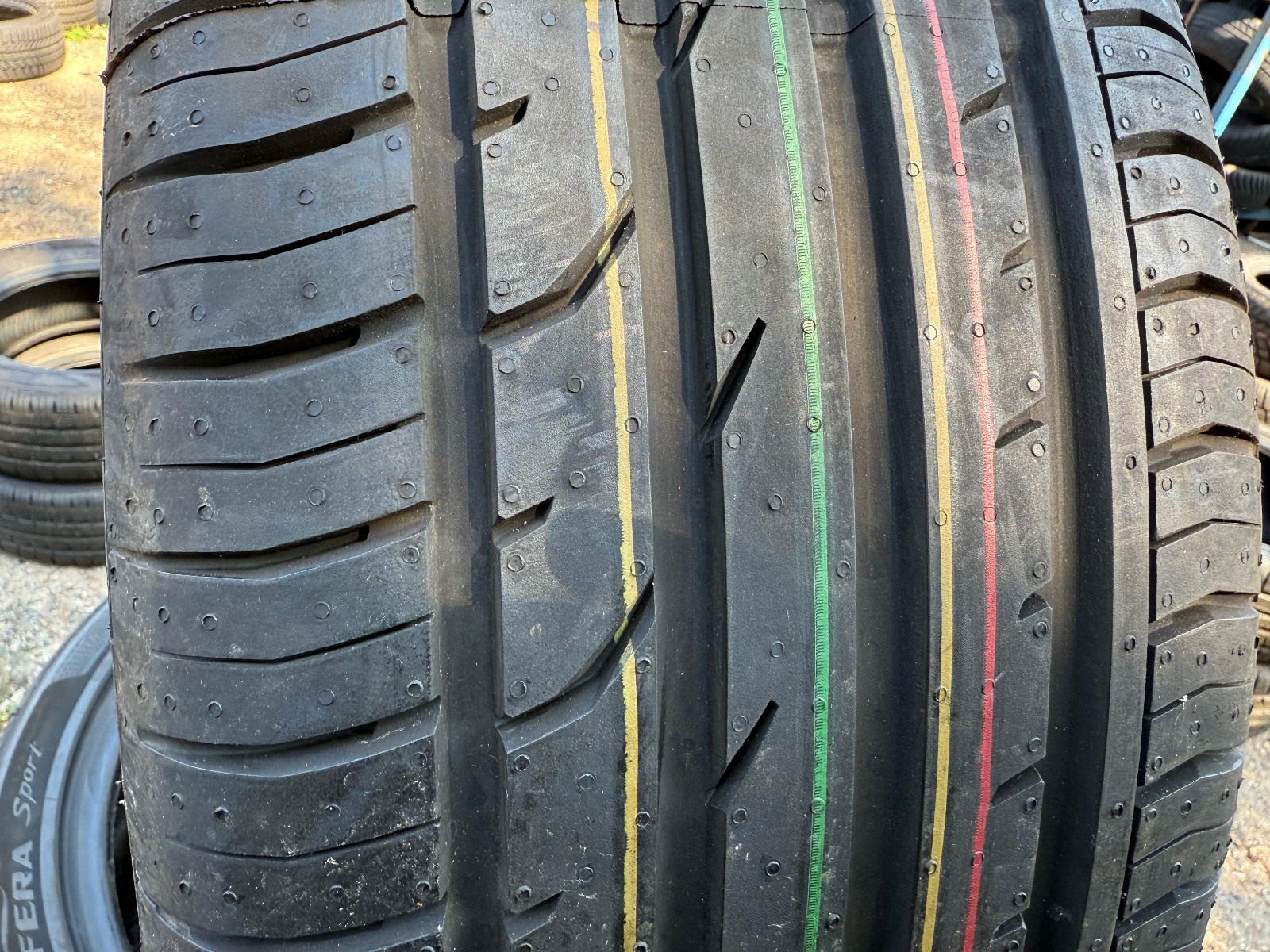 New 225 50 17 Continental, CPC 2, XL, C-Seal 98H x1 Single Tyre (F1_tyres) YD158