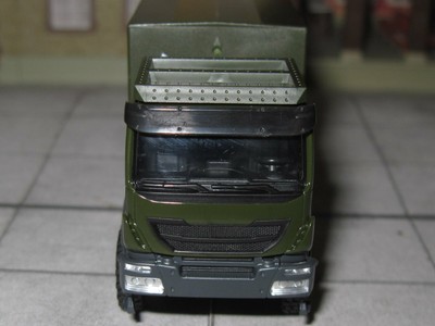 Herpa 746762 Iveco Trakker 6x6 Pritsche Plane Bundeswehr