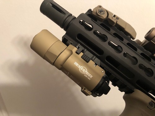 SureFire X300U-A-TN | Ultra-High-Output LED Handgun SureFire X300U-A-TN | Ultra-High-Output LED Handgun