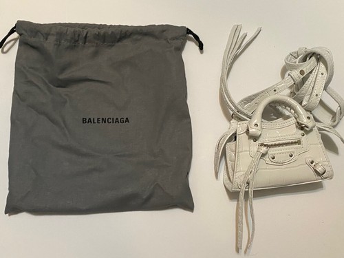 【関税込・国内発送】BALENCIAGA Nano Handbag Medium Women's Monaco Bag Nano in Black | Balenciaga US