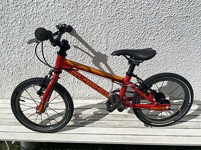 Islabike cnoc 14 small red (good condition)
